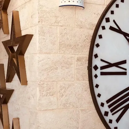 فيلة Lumiere *